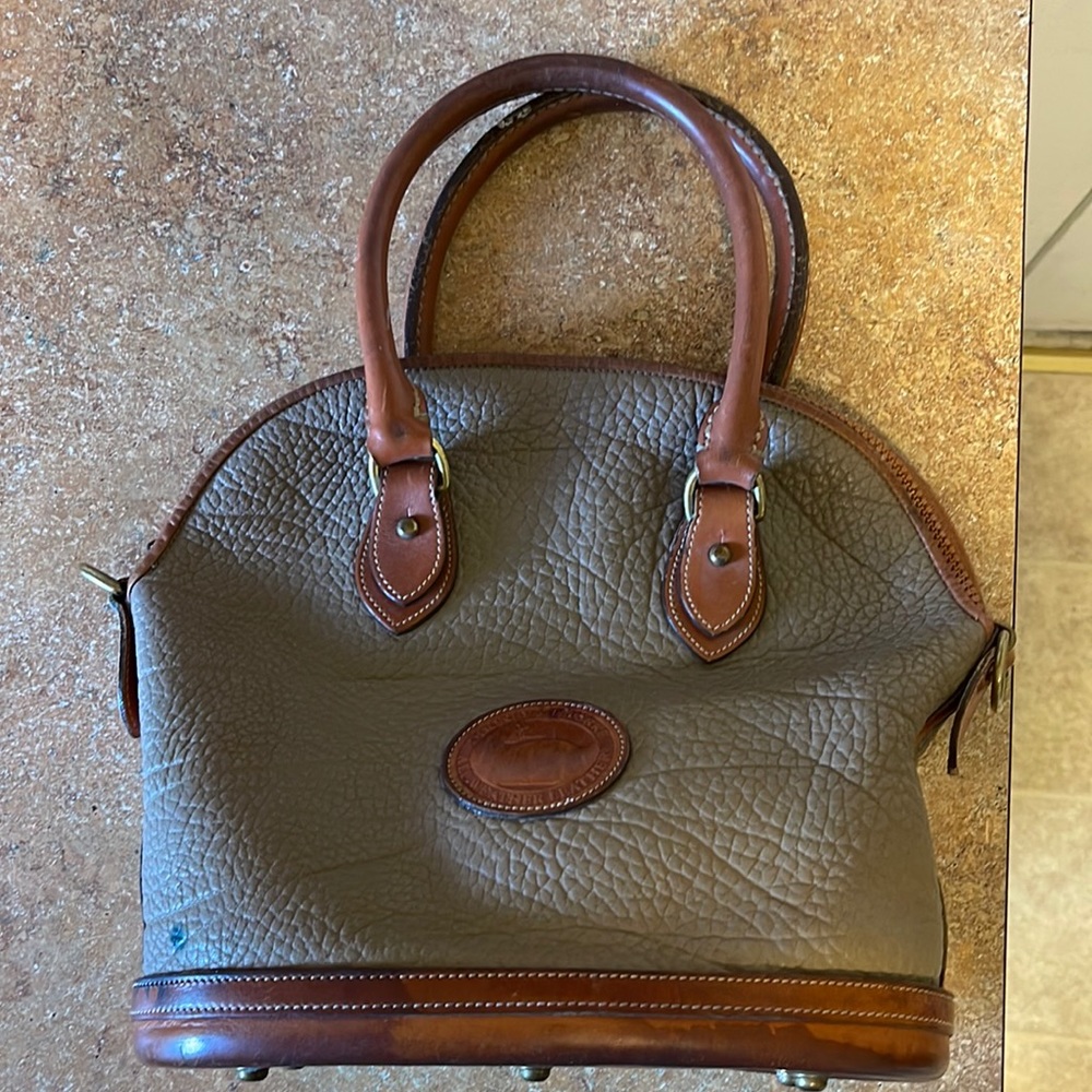 Dooney & Bourke Bag